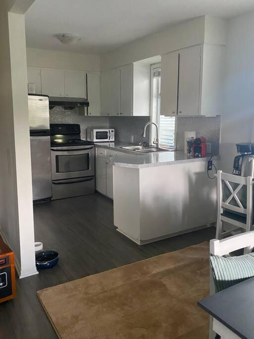 4 Bedroom Upper Level Kits Home Vancouver Zewnętrze zdjęcie