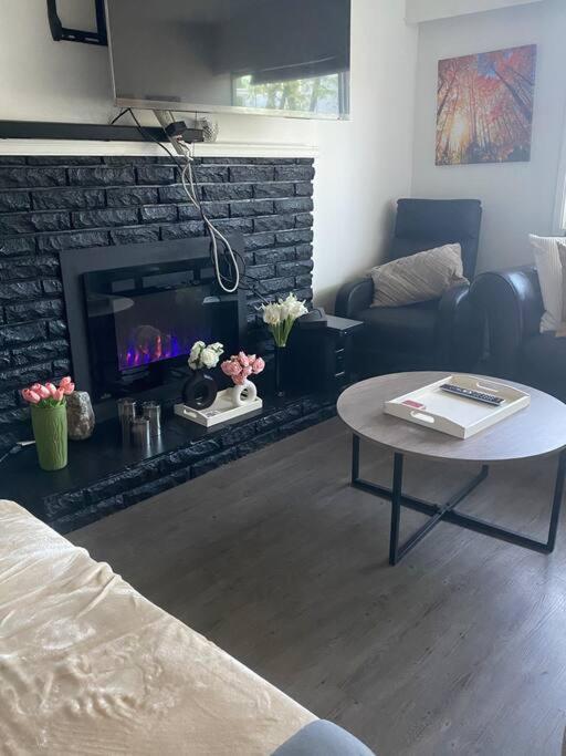 4 Bedroom Upper Level Kits Home Vancouver Zewnętrze zdjęcie