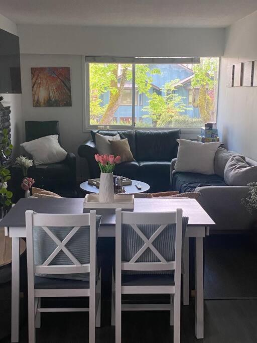 4 Bedroom Upper Level Kits Home Vancouver Zewnętrze zdjęcie