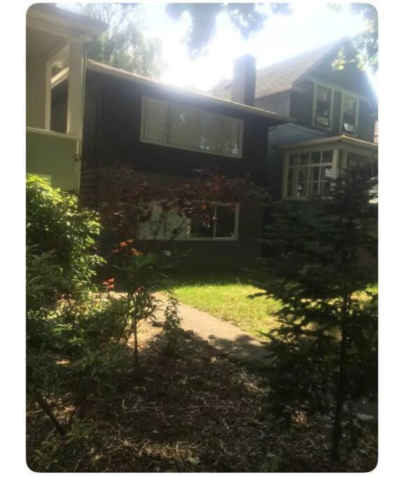 4 Bedroom Upper Level Kits Home Vancouver Zewnętrze zdjęcie