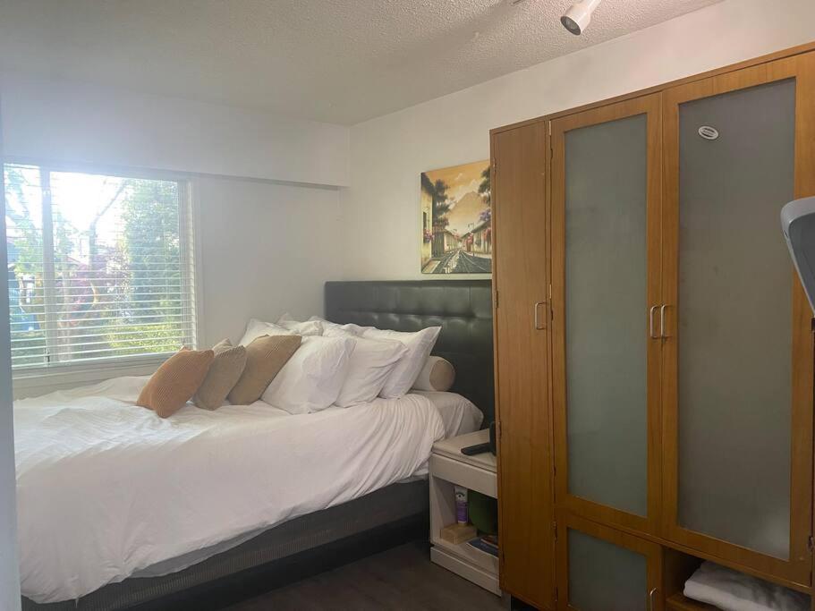 4 Bedroom Upper Level Kits Home Vancouver Zewnętrze zdjęcie