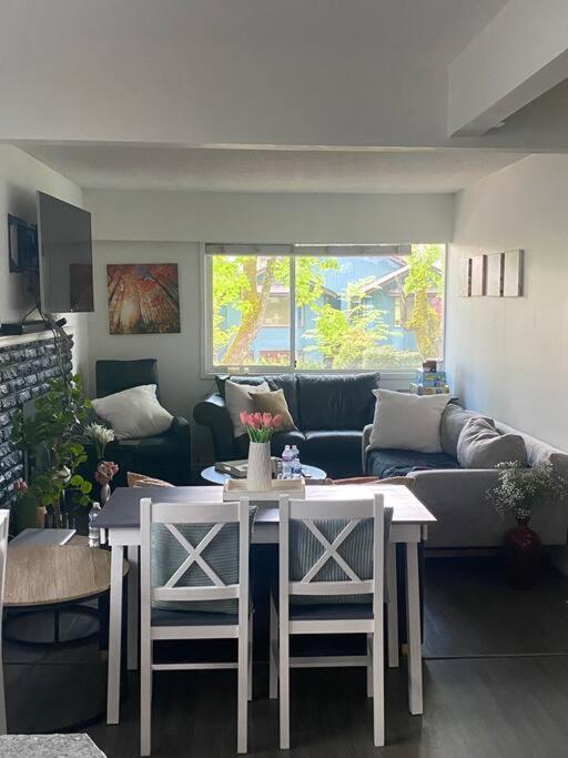 4 Bedroom Upper Level Kits Home Vancouver Zewnętrze zdjęcie