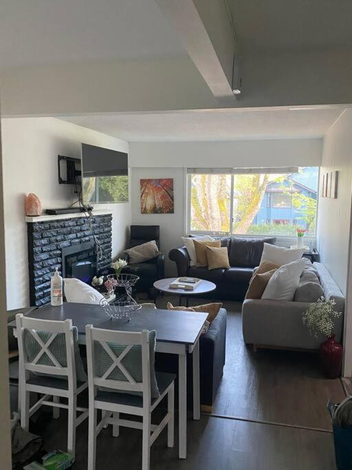 4 Bedroom Upper Level Kits Home Vancouver Zewnętrze zdjęcie